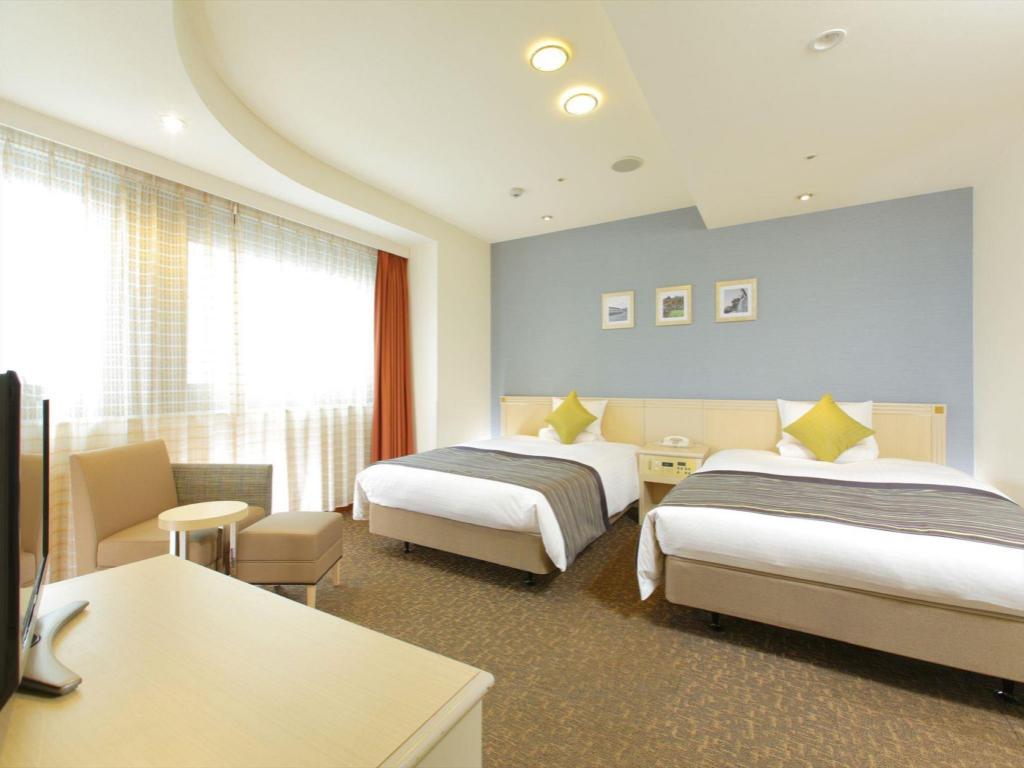 Supplier-provided room photograph at HOTEL MYSTAYS Utsunomiya