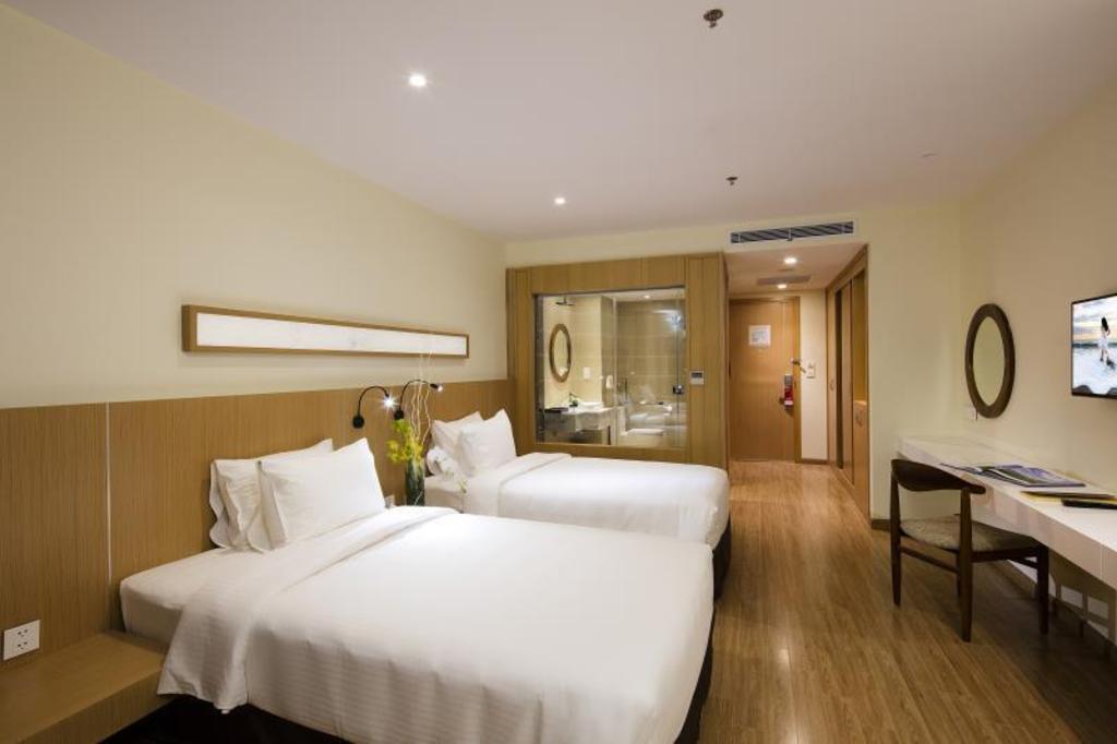 Starcity Bayfront Nha Trang Hotel 객실 내부 예시