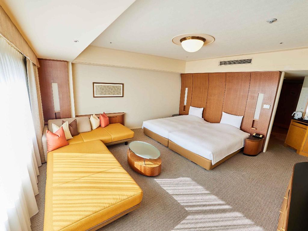 Urayasu Brighton Hotel Tokyo Bay supplier room-interior example