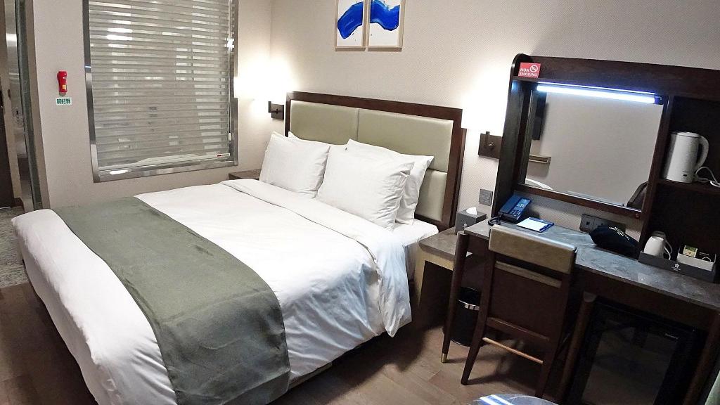 Stanford hotel Busan 객실 내부 예시