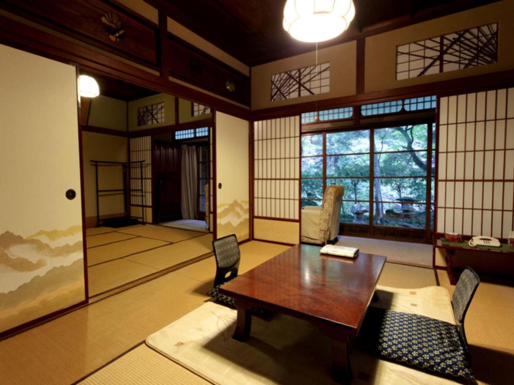 Ryokan Fukuzumiro 객실 내부 예시