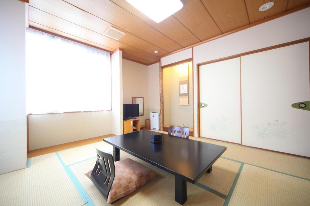 Kashoutei Hanaya Ryokan 객실 내부 예시
