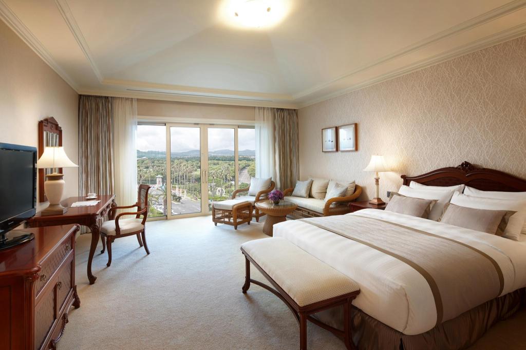 LOTTE HOTEL JEJU 객실 내부 예시
