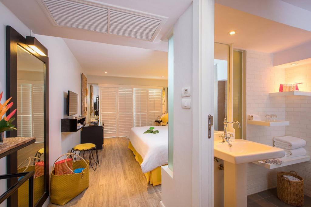 Burasari Phuket 객실 내부 예시