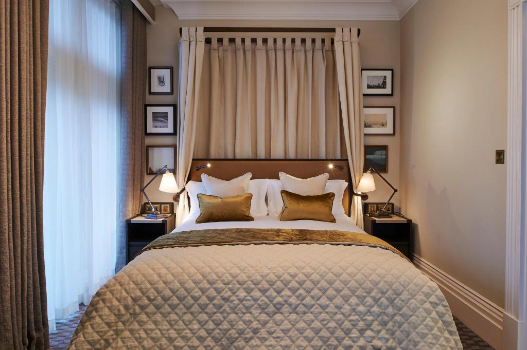 Kimpton Fitzroy London By IHG 객실 내부 예시