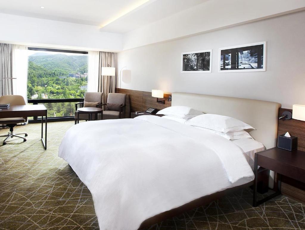 Hilton Gyeongju 객실 내부 예시