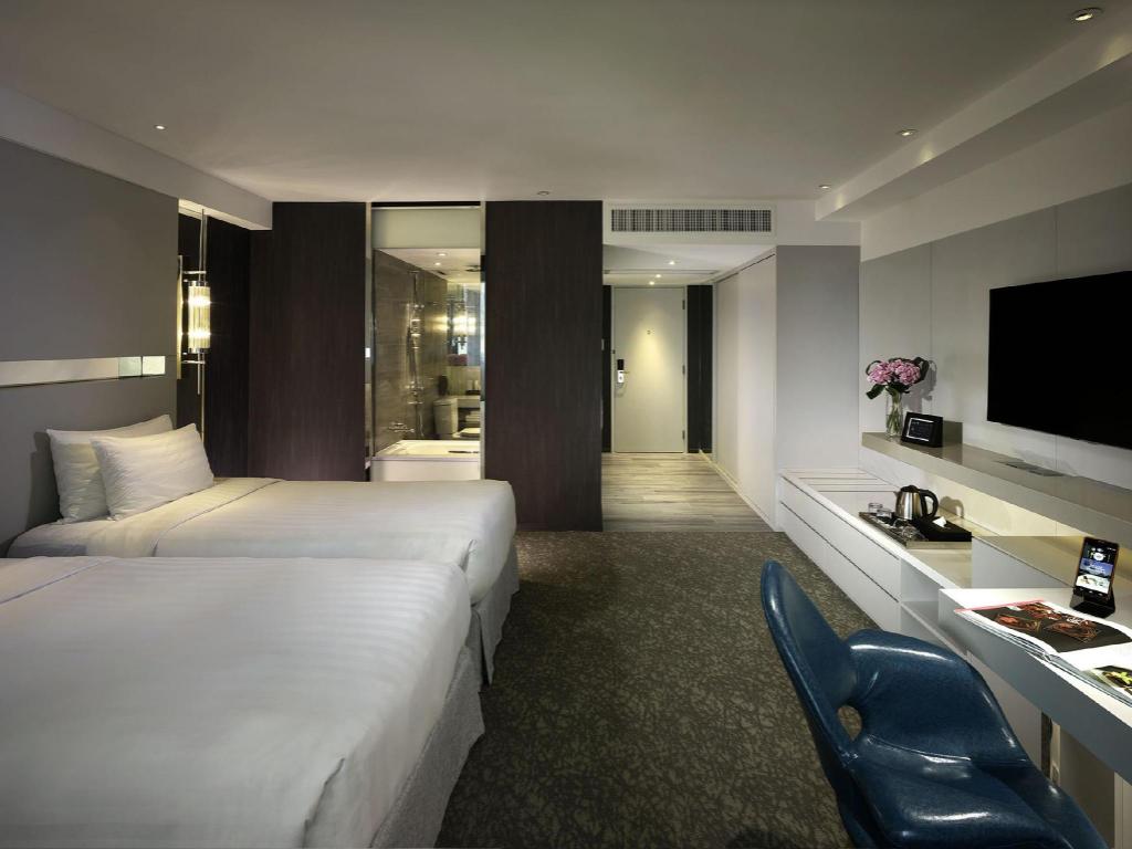 Nathan Hotel 객실 내부 예시