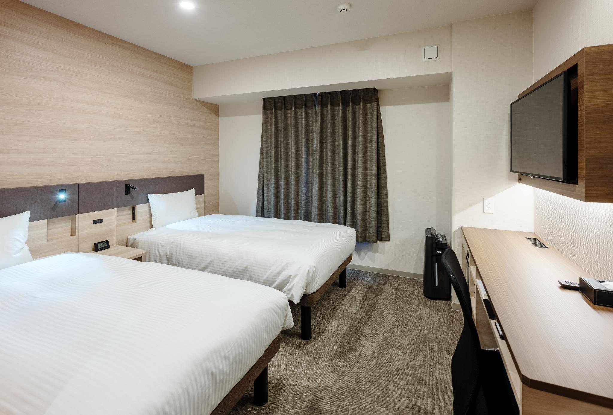 Smile Hotel Okayama 공급사 실제 객실 내부 예시